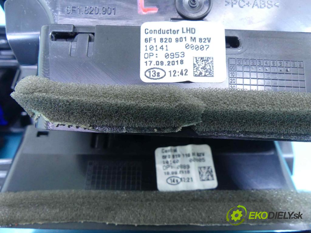 Seat Ibiza V KJ 2017- 1.0 tsi 95 HP manual 70 kW 999 cm3 5- Mřížka: kúrenia stredová 6F1820901M (Mriežky kúrenia (fukáre))