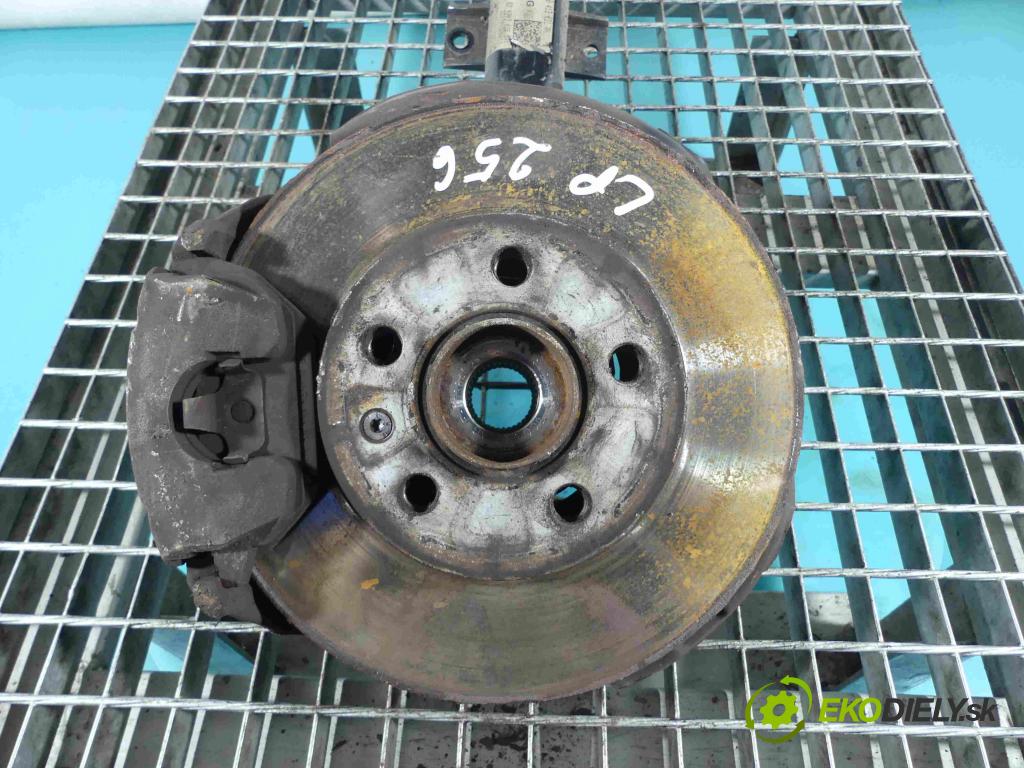 Seat Ibiza V KJ 2017- 1.0 tsi 95 HP manual 70 kW 999 cm3 5- náboj ľavé 2Q0407255M (Náboje)