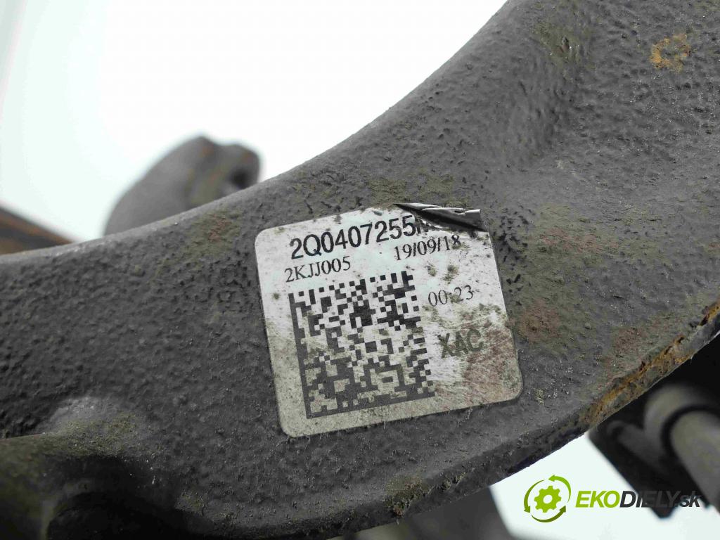 Seat Ibiza V KJ 2017- 1.0 tsi 95 HP manual 70 kW 999 cm3 5- náboj ľavé 2Q0407255M (Náboje)