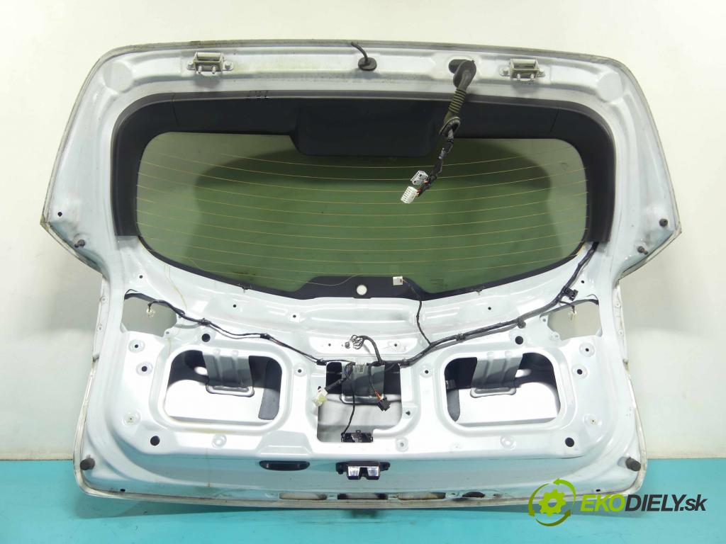 Kia Sportage III 2010-2015 2.0 crdi 184 hp automatic 135 kW 1995 cm3 5- zadní kufrové dveře  (Zadní kapoty)