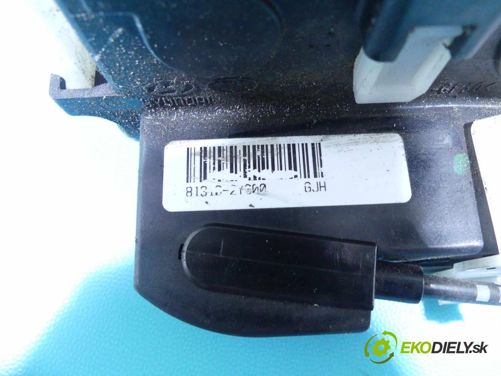 Hyundai Ix35 2.0 crdi 136hp manual 100 kW 1995 cm3 5- zámek přední levý 81310-2Y000