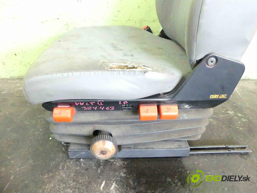 Vw LT II 1996-2006 2.8 tdi 158 HP manual 116 kW 2799 cm3 5- Sedačka ľavý  (Sedačky, sedadlá)