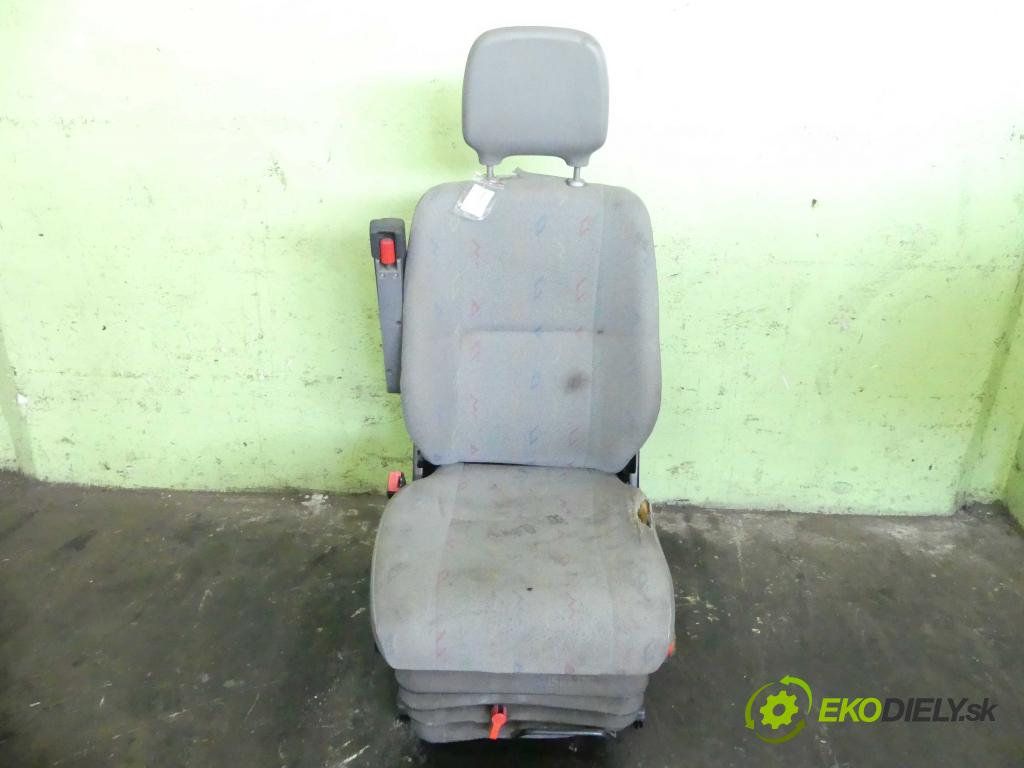 Vw LT II 1996-2006 2.8 tdi 158 HP manual 116 kW 2799 cm3 5- Sedačka ľavý  (Sedačky, sedadlá)