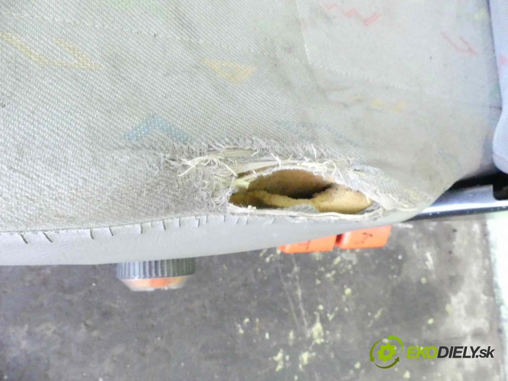 Vw LT II 1996-2006 2.8 tdi 158 HP manual 116 kW 2799 cm3 5- Sedačka ľavý  (Sedačky, sedadlá)