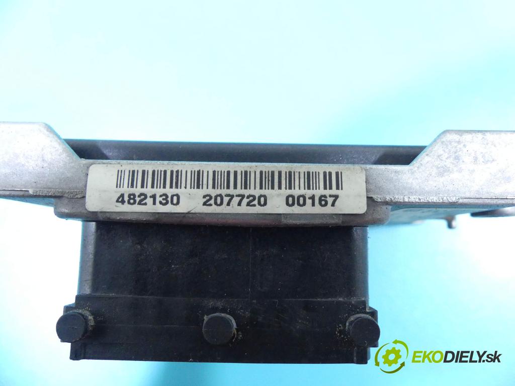 Opel Corsa C 2000-2006 1.0 12V 60 hp manual 44 kW 998 cm3 5- řídící jednotka motoru 0261207720