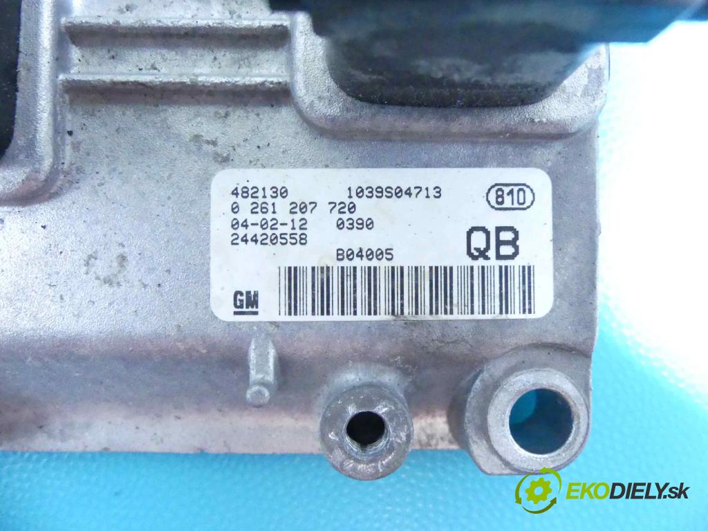 Opel Corsa C 2000-2006 1.0 12V 60 hp manual 44 kW 998 cm3 5- řídící jednotka motoru 0261207720