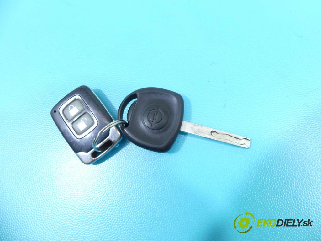 Opel Corsa C 2000-2006 1.0 12V 60 hp manual 44 kW 998 cm3 5- řídící jednotka motoru 0261207720