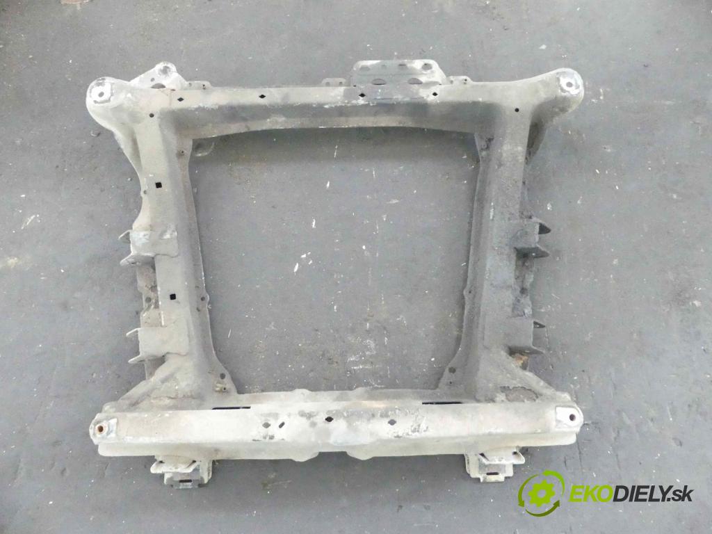 Renault Clio II 1998-2012 1,2.0 16v 75 hp manual 55 kW 1149 cm3 3- výztuha motoru