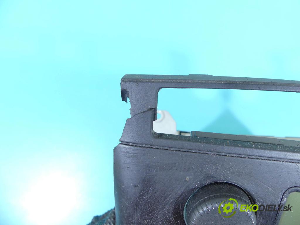 Seat Ibiza II 6K 1993-2002 1.9 sdi 68 HP manual 50 kW 1896 cm3 3- Radio originál 6K0035152A