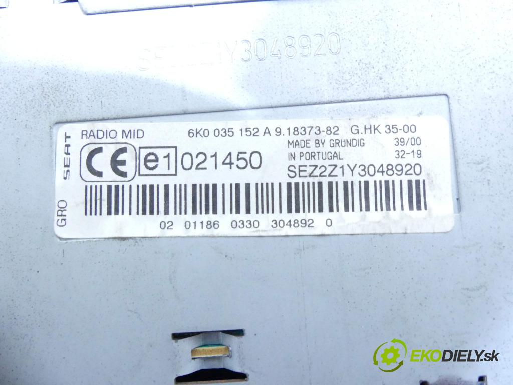 Seat Ibiza II 6K 1993-2002 1.9 sdi 68 HP manual 50 kW 1896 cm3 3- Radio originál 6K0035152A