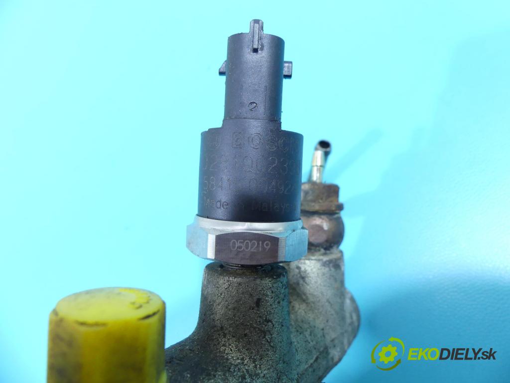 Opel Astra III 2004-2014 1.7 cdti 101 HP manual 74 kW 1686 cm3 5- lišta vstrekovacia 0445214049 (Vstrekovacie lišty)