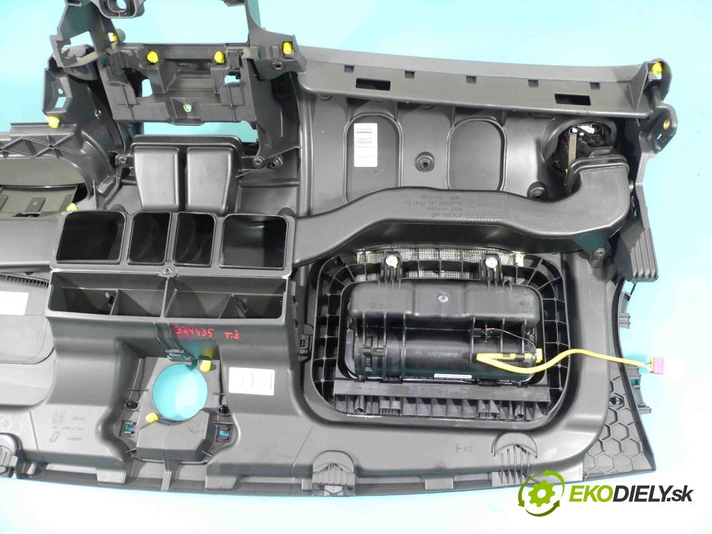 Opel Meriva B 2010-2017 1.4 T 120 HP manual 88 kW 1364 cm3 5- kokpit,pristrojová doska rozdeľovacia