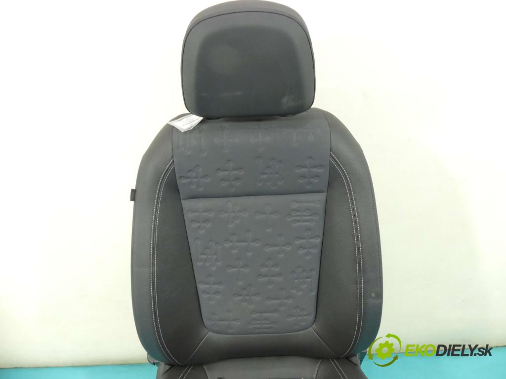 Opel Meriva B 2010-2017 1.4 T 120 HP manual 88 kW 1364 cm3 5- Sedačka pravý  (Sedačky, sedadlá)
