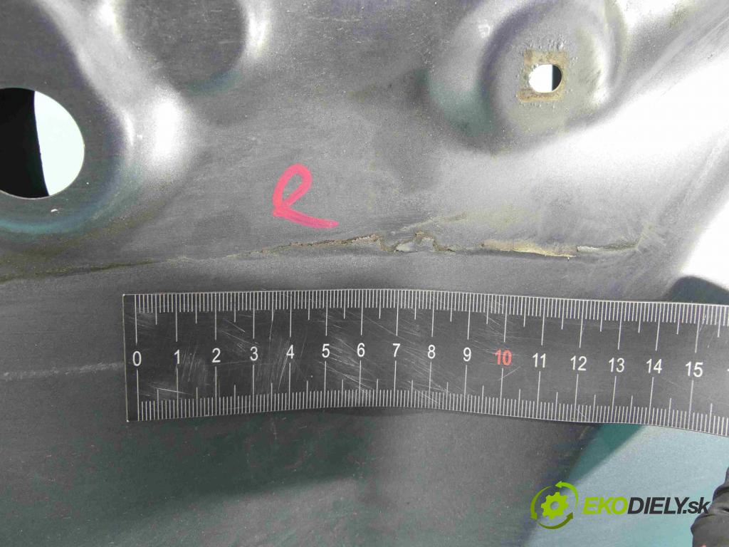 Hyundai Ix35 2.0 crdi 136hp manual 100 kW 1995 cm3 5- zadní kufrové dveře  (Zadní kapoty)