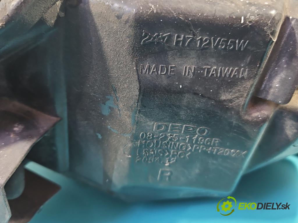 Nissan Almera N16 2000-2006 1.5 16V 98 HP manual 72 kW 1497 cm3 4- Reflektor: pravý  (Pravé)