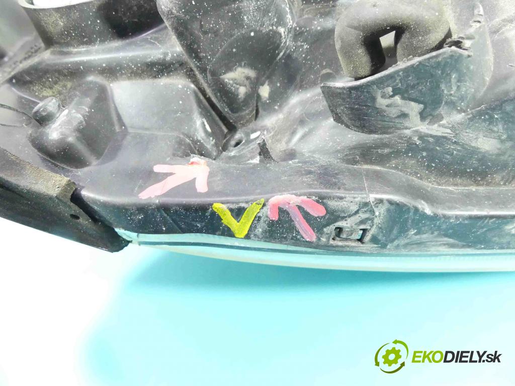 Nissan Almera N16 2000-2006 1.5 16V 98 HP manual 72 kW 1497 cm3 4- Reflektor: pravý  (Pravé)