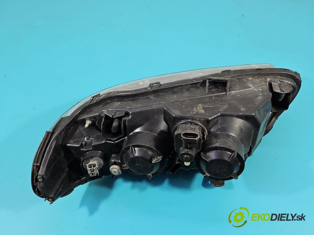 Nissan Almera N16 2000-2006 1.5 16V 98 HP manual 72 kW 1497 cm3 4- Reflektor: pravý  (Pravé)