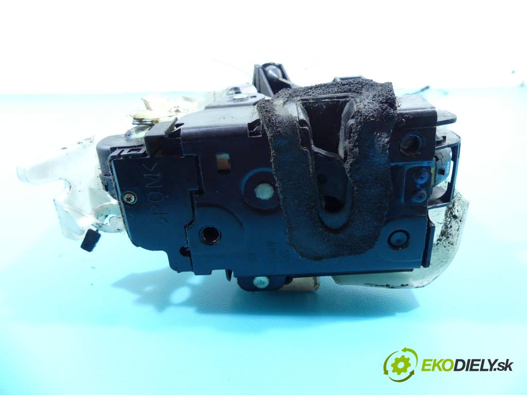 Vw Polo IV 9N 2001-2009 1.2 6V 54 hp manual 40 kW 1198 cm3 3- zámek přední levý 3B1837015