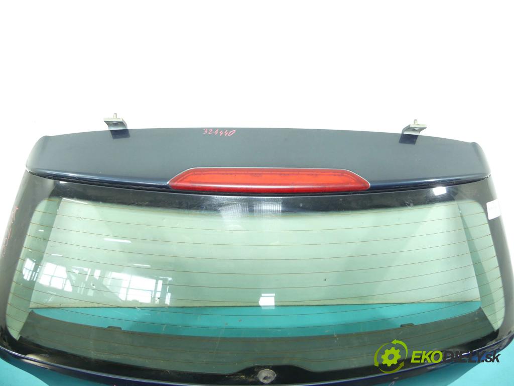 Vw Polo IV 9N 2001-2009 1.2 6V 54 hp manual 40 kW 1198 cm3 3- zadní kufrové dveře  (Zadní kapoty)