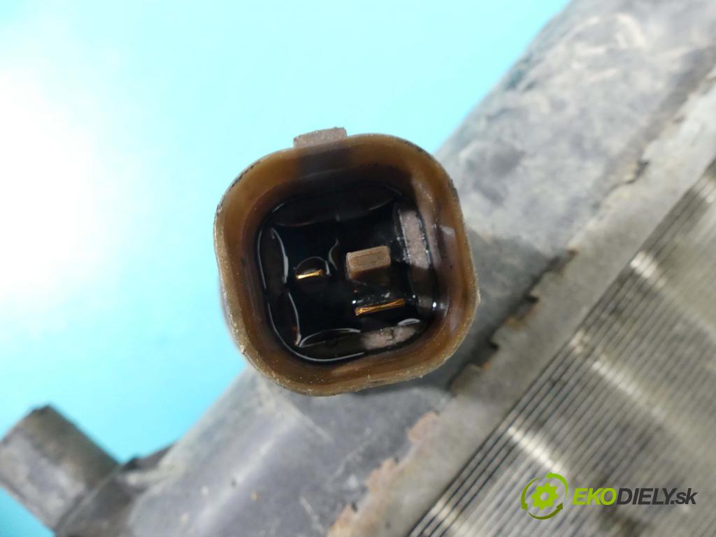 Vw Golf IV 1997-2003 1.4 16V 75 HP manual 55 kW 1390 cm3 5- chladič voda:  (Chladiče vody)