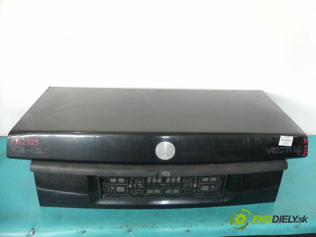 Opel Vectra A 1988-1995 1.6 75 hp manual 55 kW 1598 cm3 4- zadní kufrové dveře  (Zadní kapoty)