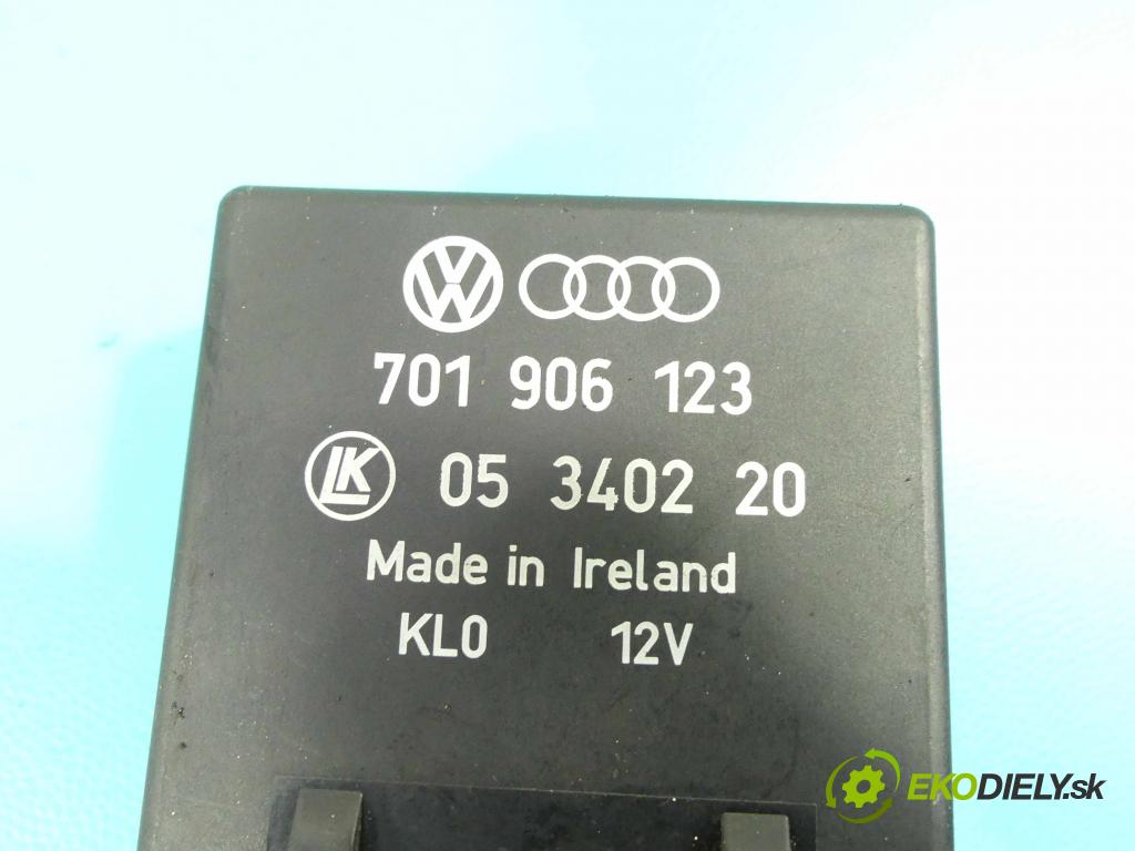 Vw Transporter T4 1990-2003 1.9 TD 68 HP manual 50 kW 1896 cm3 5- Relé: 701906123 (Relé)