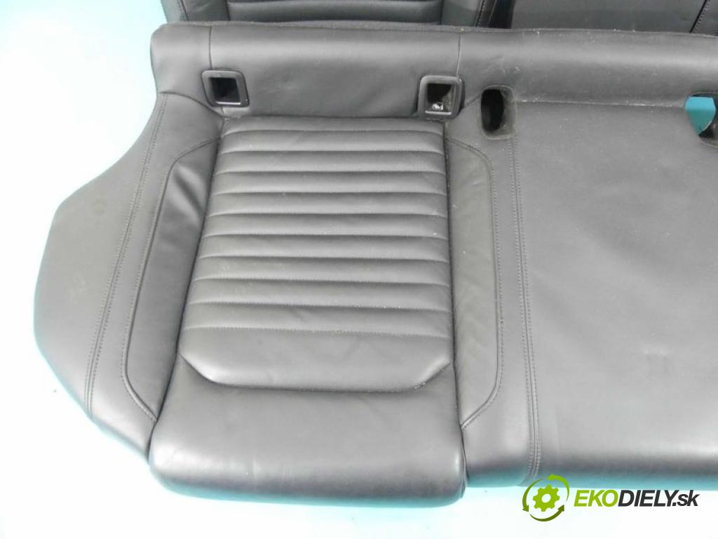 Vw Passat B8 2014- 2.0 tdi 239KM automatic 176 kW 1968 cm3 5- Pohovka: zadní  (Sedadlo)