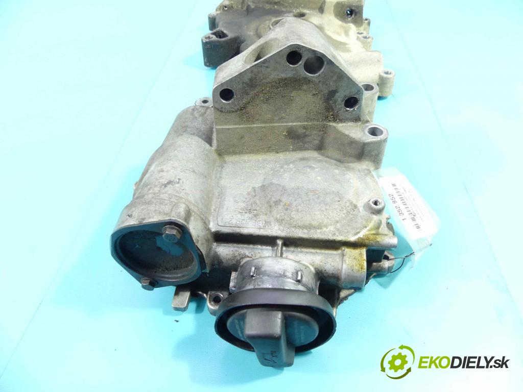 Seat Ibiza III 6L 2002-2008 1.2 12V 64 hp manual 47 kW 1198 cm3 5- obal vačkový 03E109211 (Kryty motora)