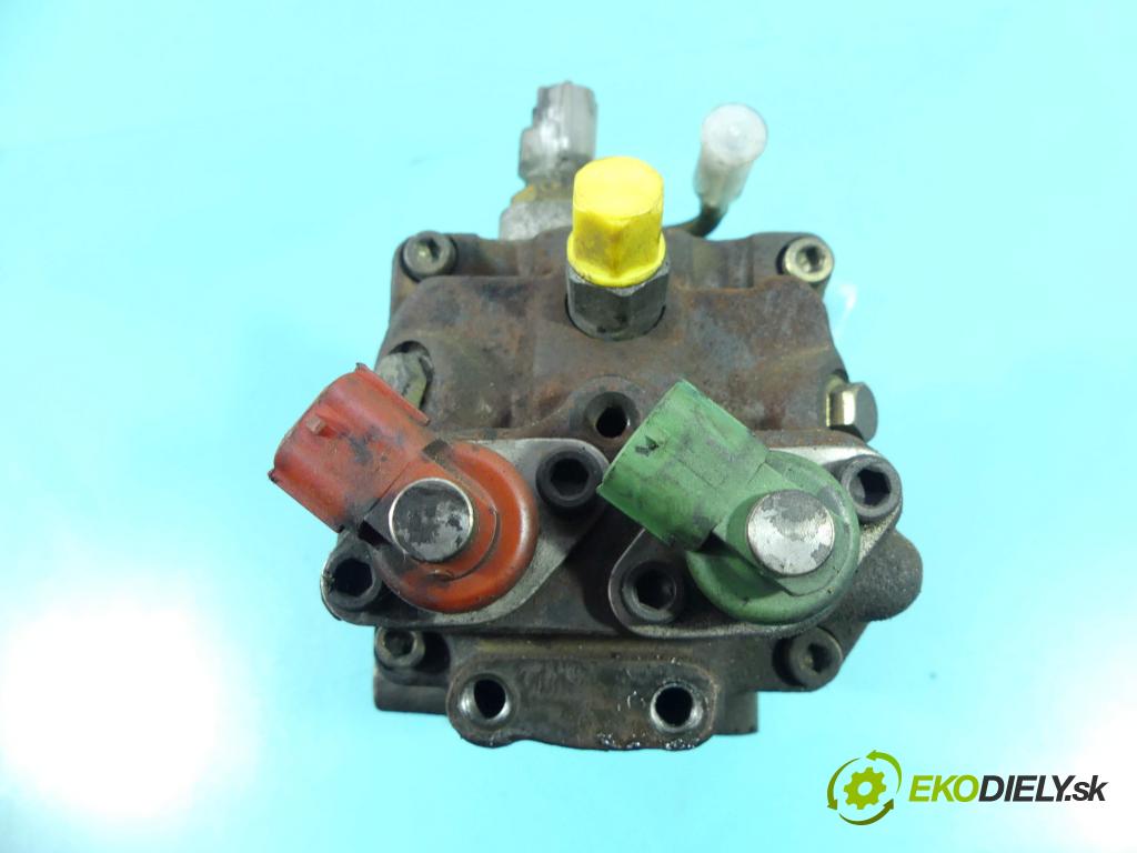 Toyota Corolla Verso I 2001-2004 2.0 D4D 90 HP manual 66 kW 1995 cm3 5- čerpadlo vstrekovacia 22100-27010 (Vstrekovacie čerpadlá)