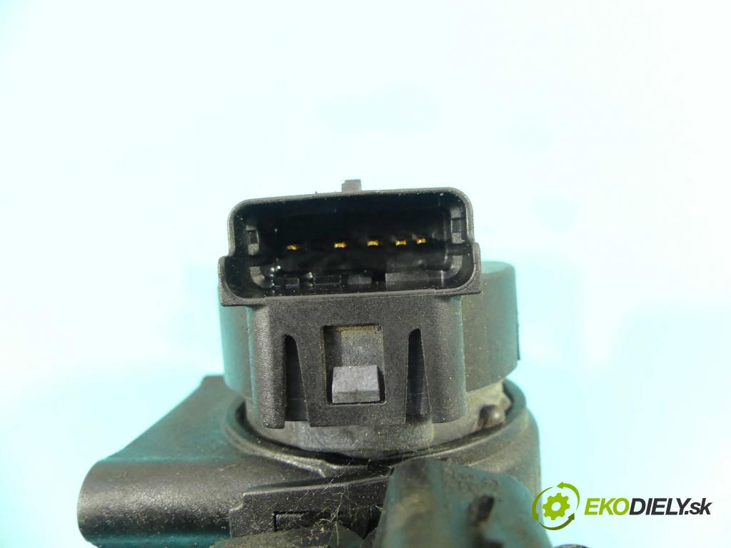 Citroen C4 I 2004-2011 1.6 hdi 90 HP manual 66 kW 1560 cm3 5- klapka 9660030480 (Škrtiace klapky)
