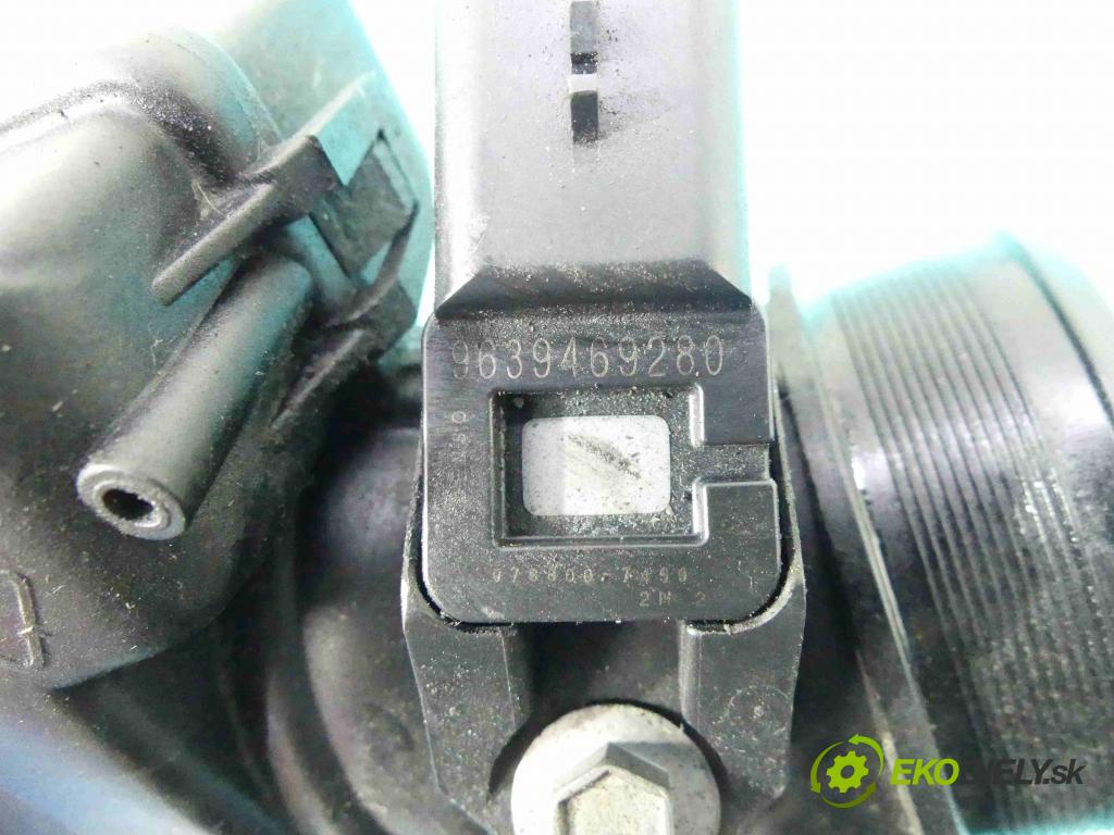 Citroen C4 I 2004-2011 1.6 hdi 90 HP manual 66 kW 1560 cm3 5- klapka 9660030480 (Škrtiace klapky)