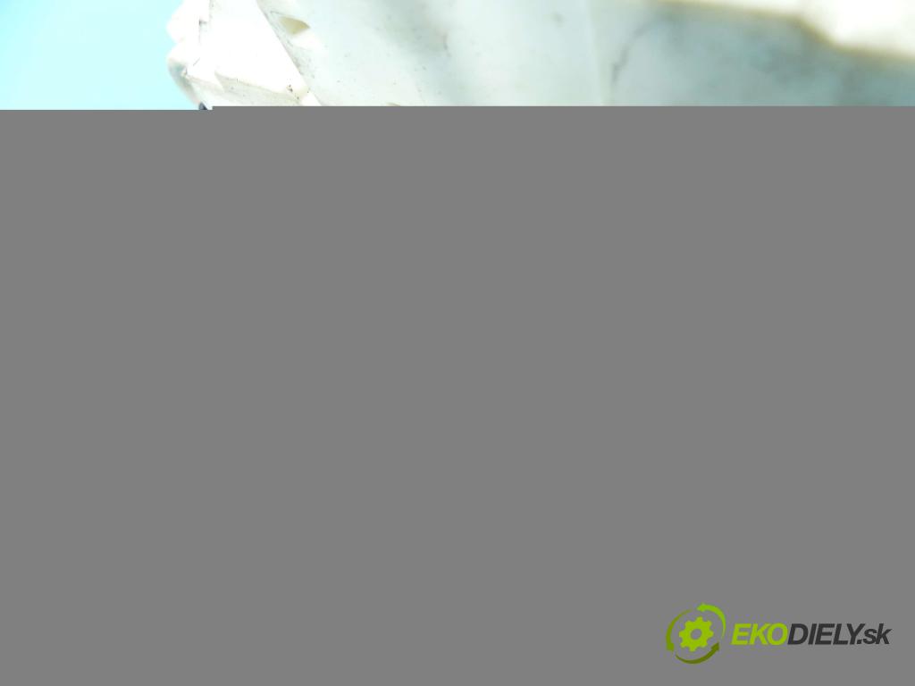 Citroen C4 I 2004-2011 1.6 hdi 90 hp manual 66 kW 1560 cm3 5- zámek zadní pravý 9681336880