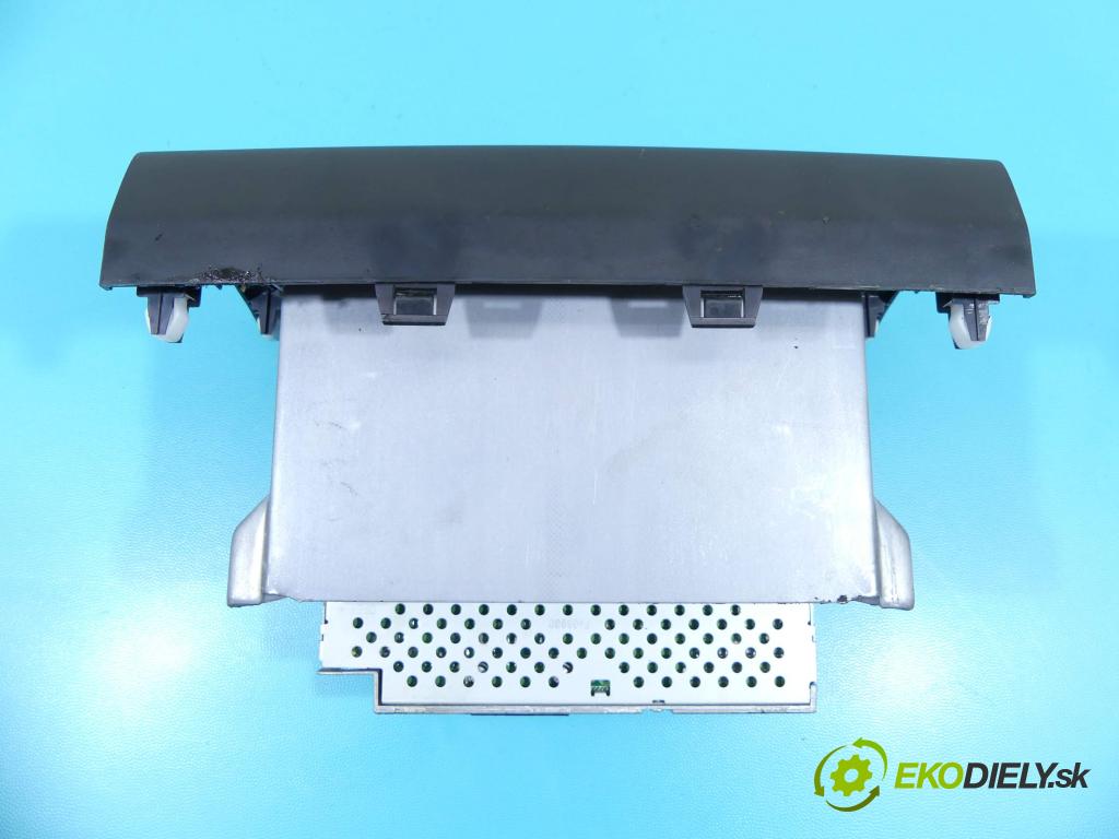 Suzuki Swift Mk6 2005-2010 1.3 16V 92 HP manual 67,5 kW 1328 cm3 5- Radio originál 39101-62J0