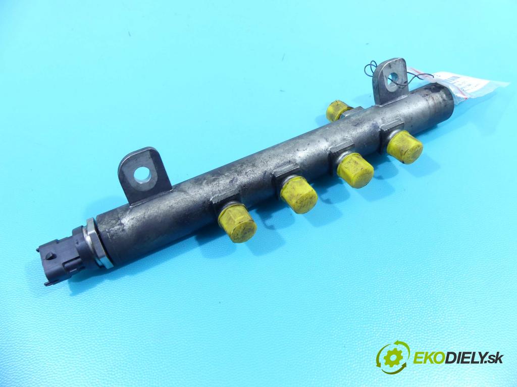 Fiat Croma II 2005-2010 1.9 jtd 150 HP manual 110 kW 1910 cm3 5- lišta vstrekovacia 0281002903 (Vstrekovacie lišty)