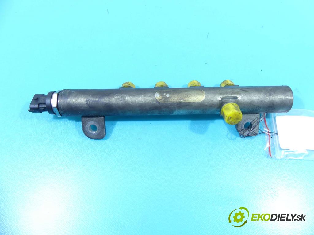 Fiat Croma II 2005-2010 1.9 jtd 150 HP manual 110 kW 1910 cm3 5- lišta vstrekovacia 0281002903 (Vstrekovacie lišty)