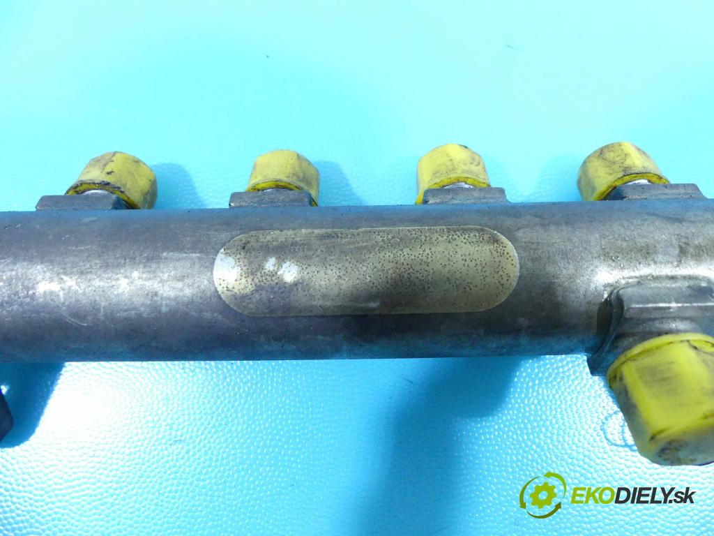 Fiat Croma II 2005-2010 1.9 jtd 150 HP manual 110 kW 1910 cm3 5- lišta vstrekovacia 0281002903 (Vstrekovacie lišty)