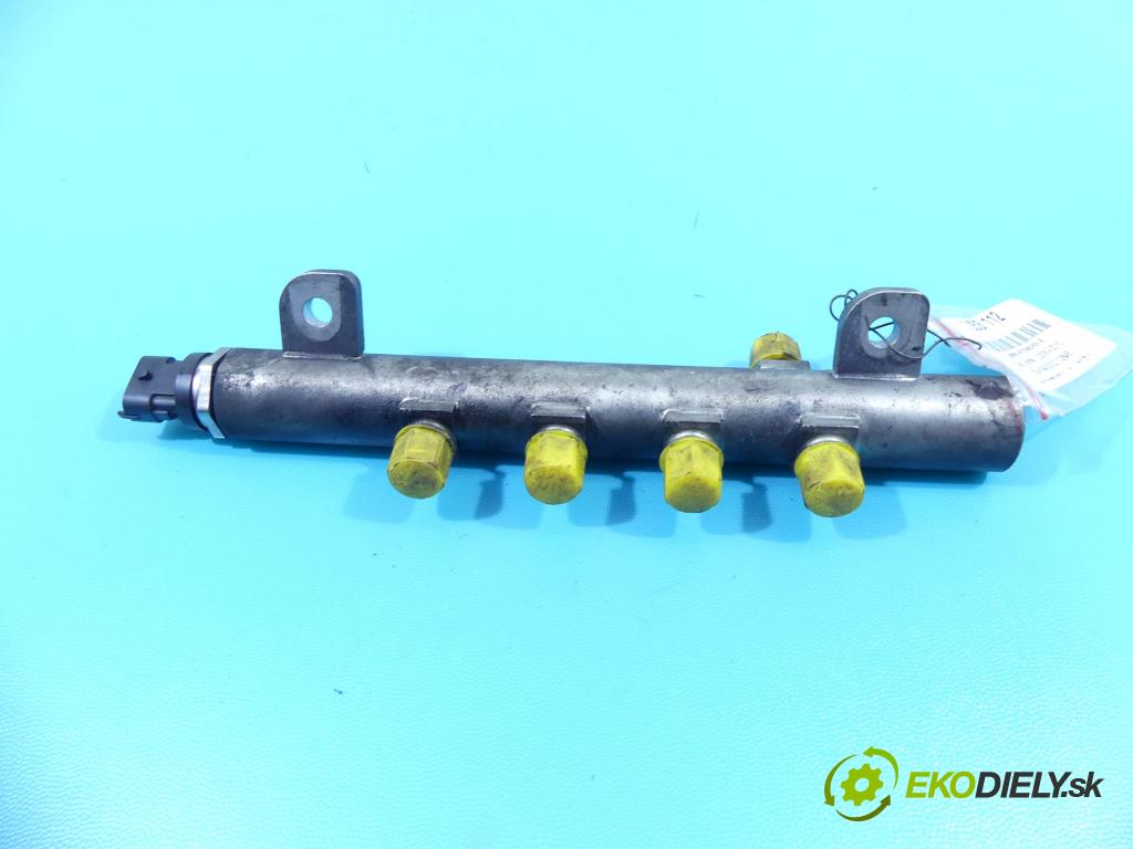 Fiat Croma II 2005-2010 1.9 jtd 150 HP manual 110 kW 1910 cm3 5- lišta vstrekovacia 0281002903 (Vstrekovacie lišty)