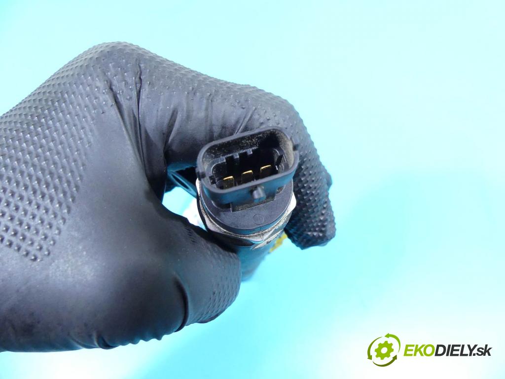 Fiat Croma II 2005-2010 1.9 jtd 150 HP manual 110 kW 1910 cm3 5- lišta vstrekovacia 0281002903 (Vstrekovacie lišty)