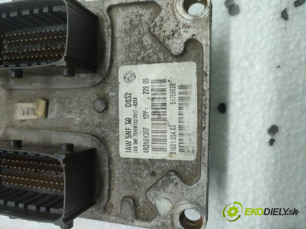 Fiat Stilo 1.6 16v 103 hp manual 76 kW 1596 cm3 5- řídící jednotka motoru 51759028