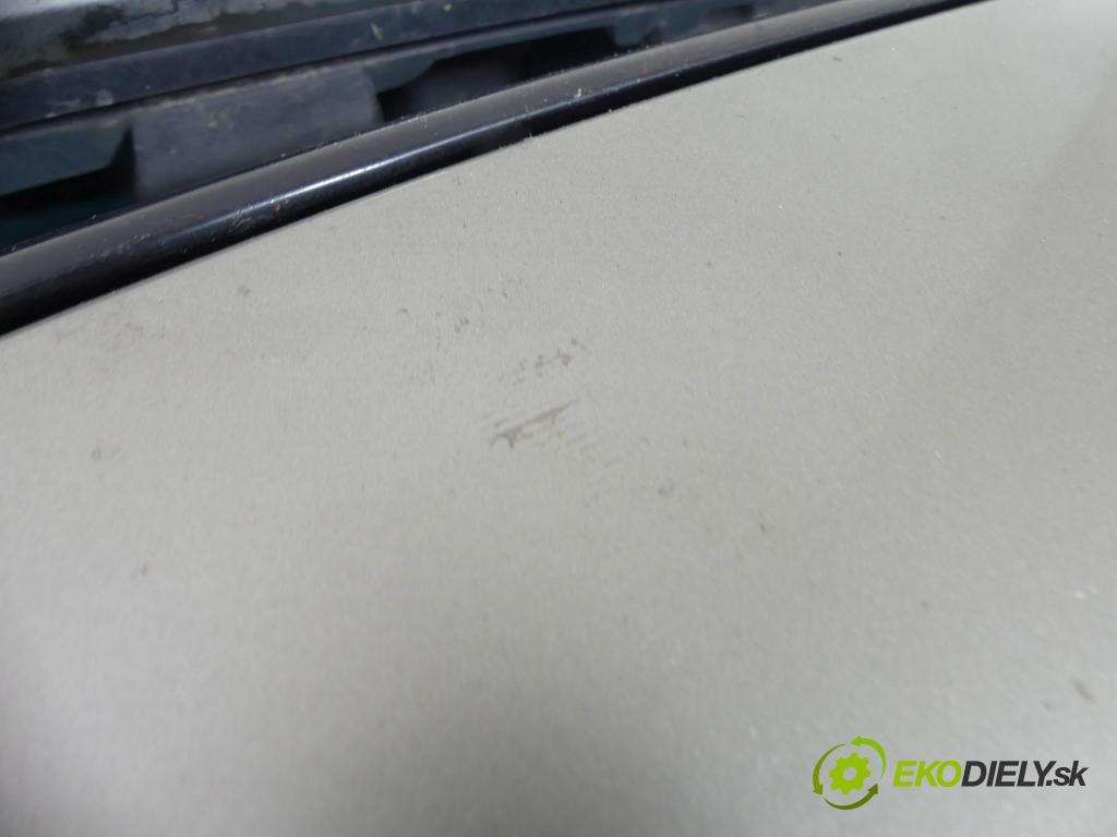 Renault Fluence 1.6 16V 114 hp manual 84 kW 1598 cm3 4- nárazník přední  (Ostatné)