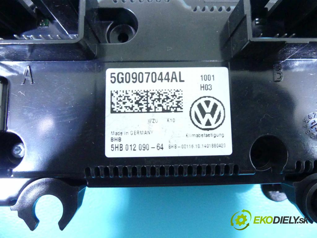 Vw Passat B8 2014 - 2.0 tdi 239KM automatic 176 kW 1968 cm3 5- panel kúrenia 5G0907044AL