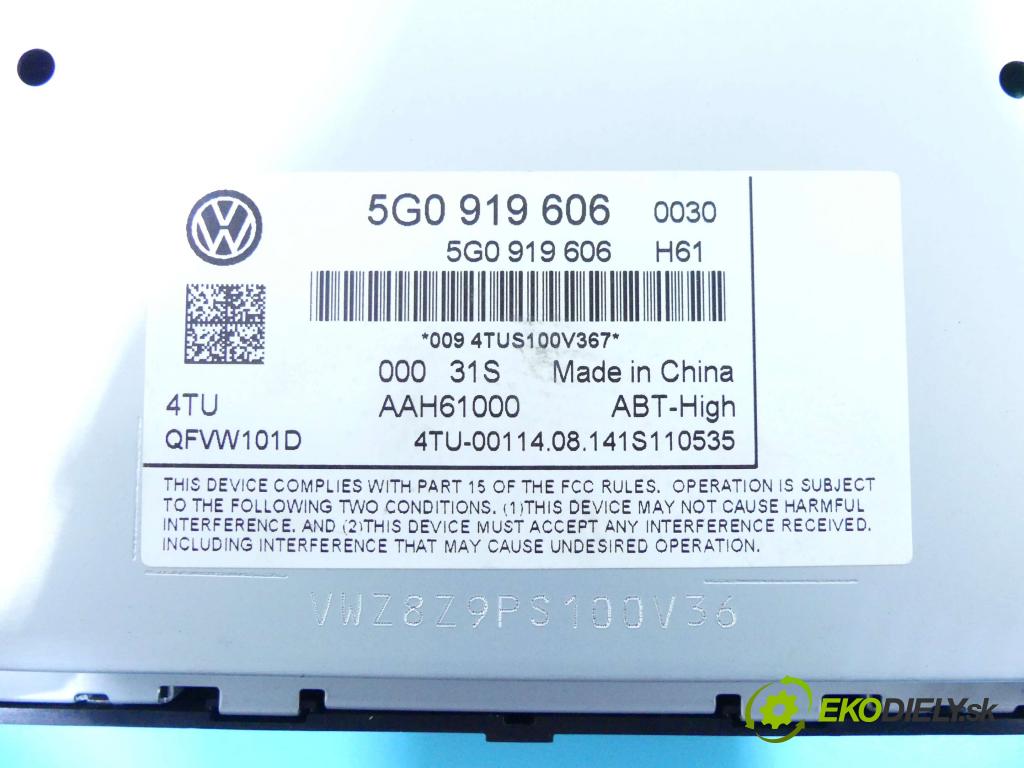 Vw Passat B8 2014 - 2.0 tdi 239KM automatic 176 kW 1968 cm3 5- Radio originál 5G0919606