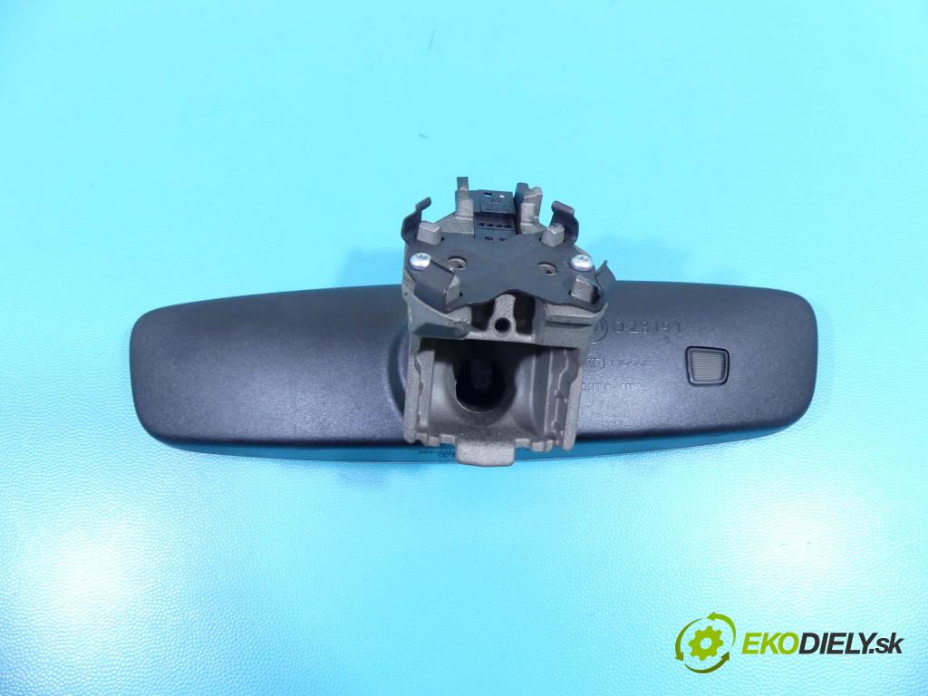 Vw Passat B8 2014 - 2.0 tdi 239KM automatic 176 kW 1968 cm3 5- zpětné zrcátko vnitřní  (Světla vnitřní)