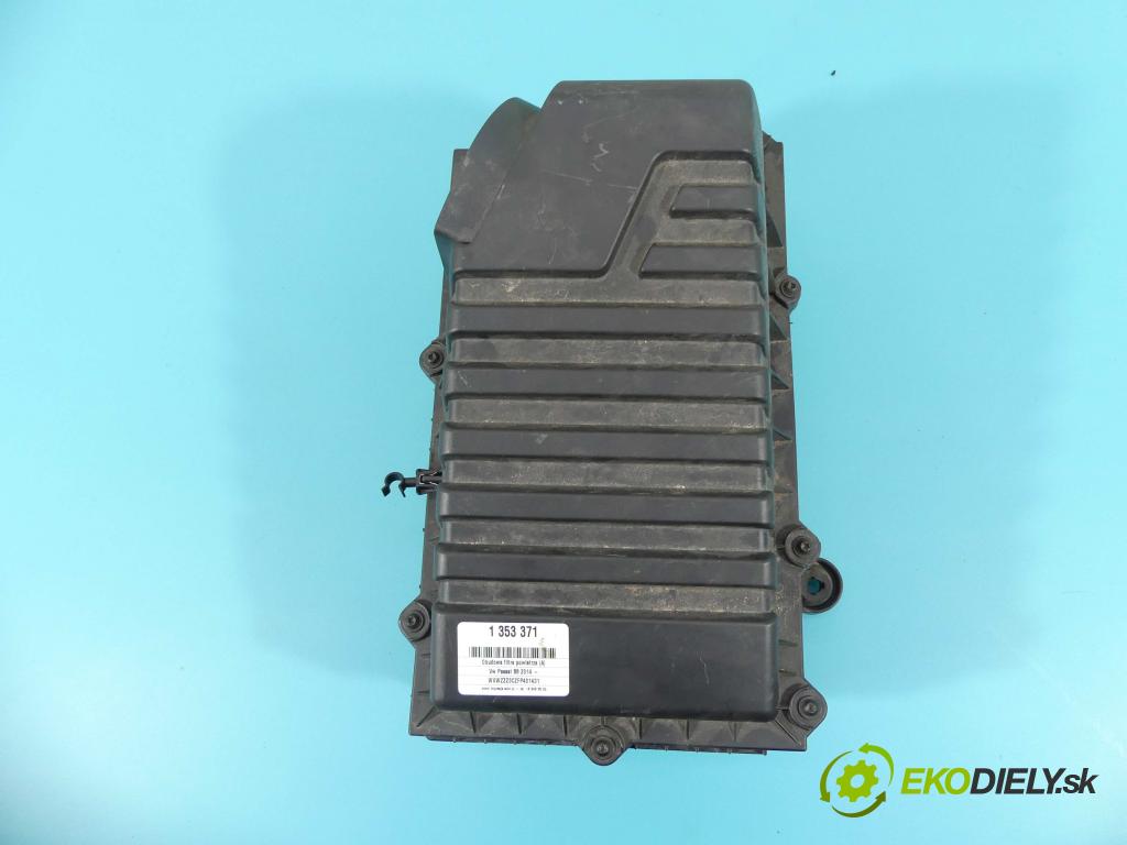 Vw Passat B8 2014 - 2.0 tdi 239KM automatic 176 kW 1968 cm3 5- obal filtra vzduchu 3Q0129601D (Obaly filtrov vzduchu)