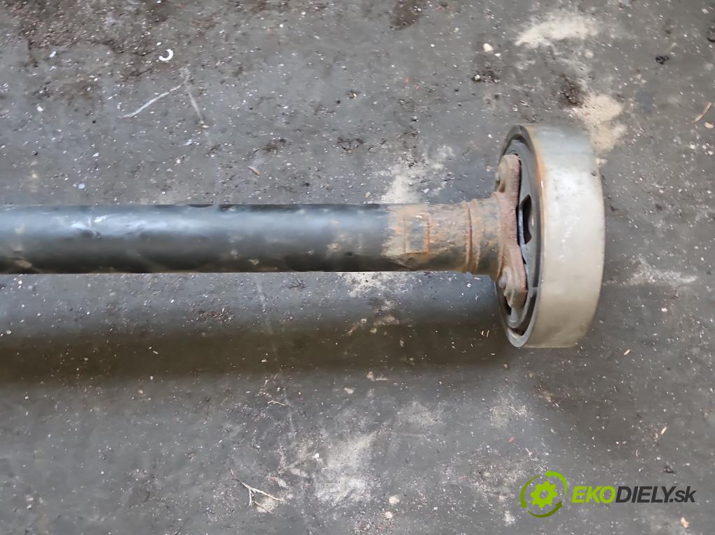 Vw Passat B8 2014 - 2.0 tdi 239KM automatic 176 kW 1968 cm3 5- Hřídel:  (Kardaňové hriadele)