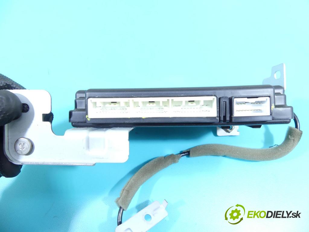 Hyundai I30 III 2016- 1.5 DPI 16V 110 HP manual 80,9 kW 1498 cm3 5- modul riadiaca jednotka 954A0-G4020 (Ostatné)