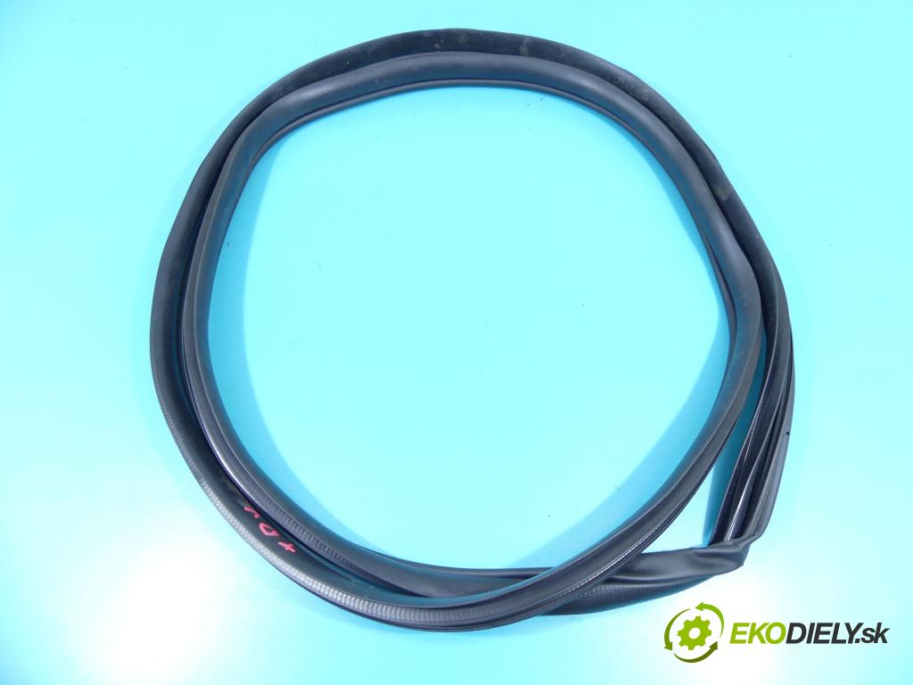 Hyundai I30 III 2016- 1.5 DPI 16V 110 hp manual 80,9 kW 1498 cm3 5- Těsnění: dveře zadní pravé  (Ostatní)