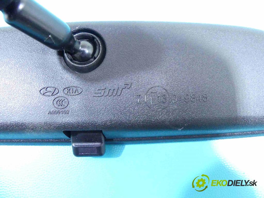 Hyundai I30 III 2016- 1.5 DPI 16V 110 hp manual 80,9 kW 1498 cm3 5- zpětné zrcátko vnitřní  (Světla vnitřní)