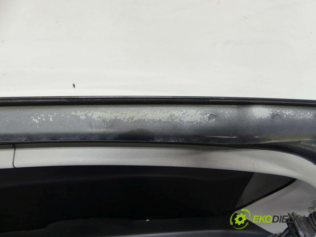 Opel Astra IV 2009-2015 1.7 cdti 131 hp manual 96 kW 1686 cm3 5- zadní kufrové dveře  (Zadní kapoty)