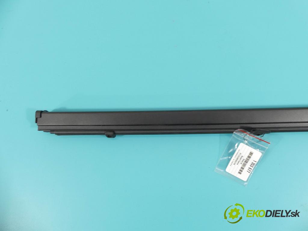 Renault Fluence 1.6 16V 114 HP manual 84 kW 1598 cm3 4- roleta  (Rolety kufra)